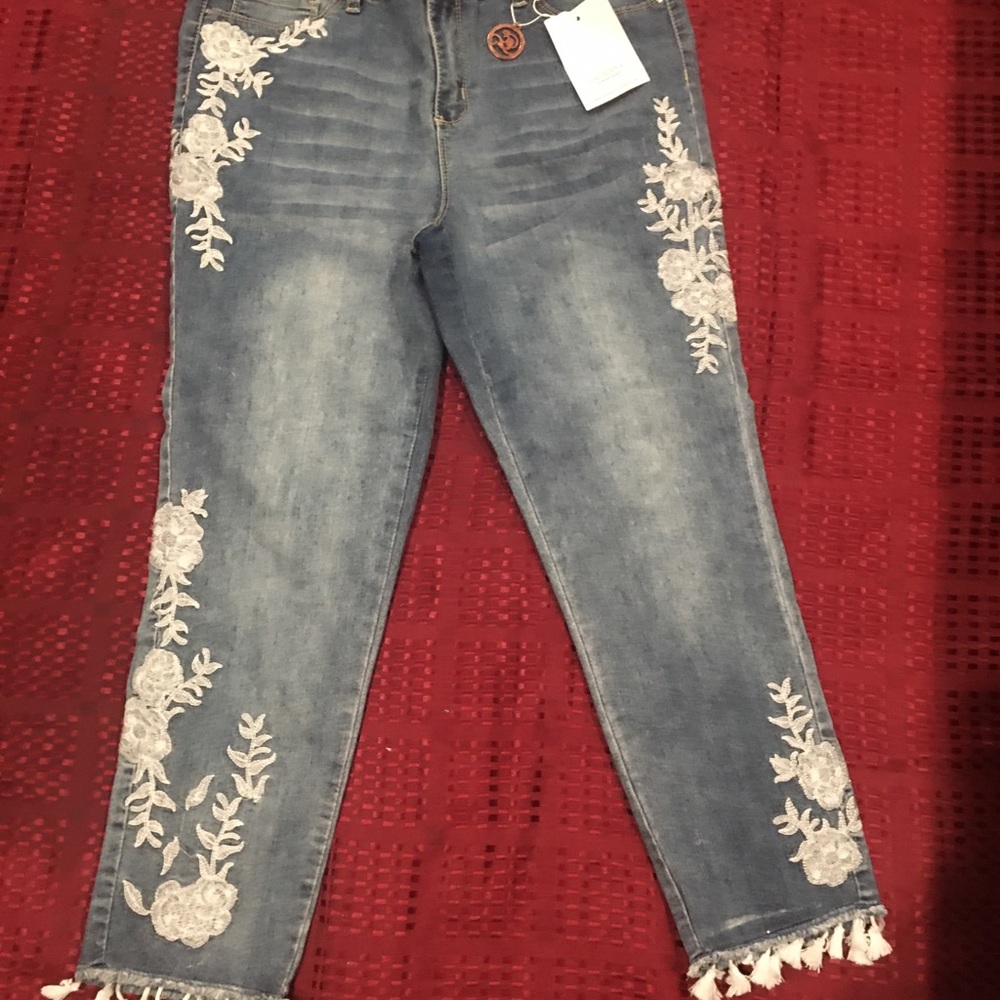 Women’s jeans